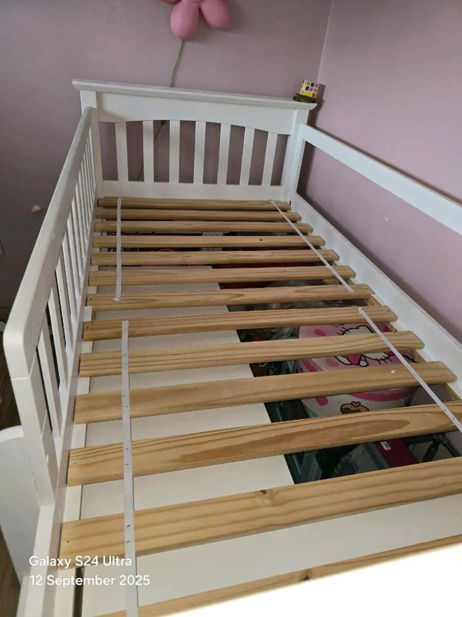 Mid sleeper bed single bed - Image 3
