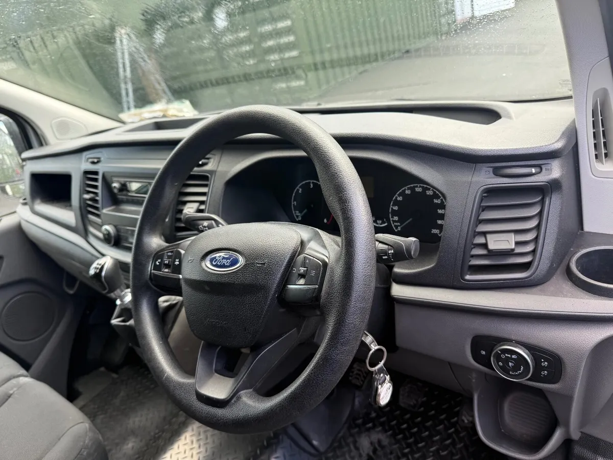 Ford Transit Custom 2019 - Image 4