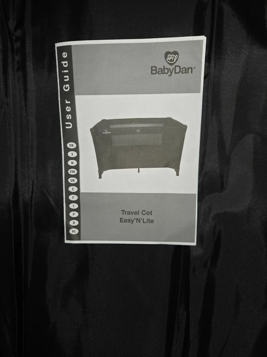 Travel Cot Rarely used - Image 4