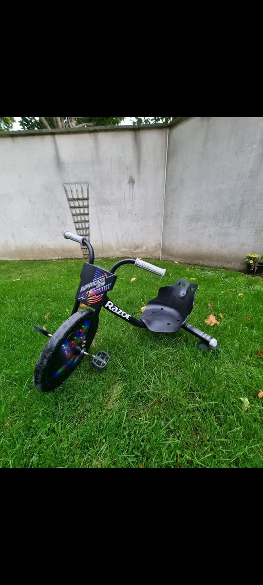 TRIKE Razor Riprider - Image 1