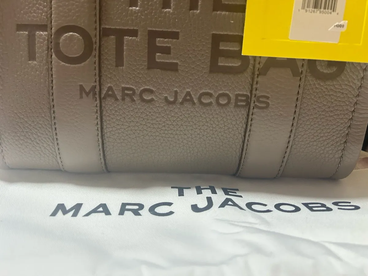 Marc Jacob’s - Image 3