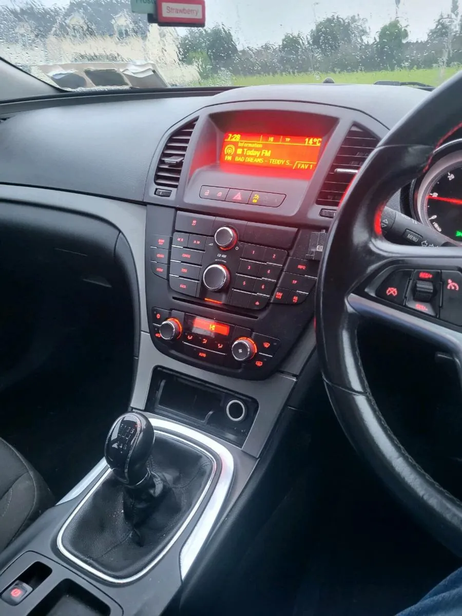 Vauxhall insignia - Image 4
