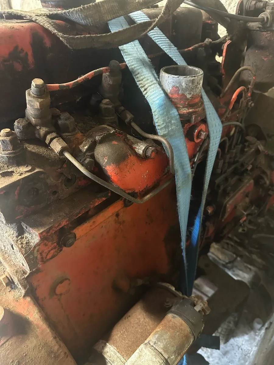 B M C engine nuffield - Image 2