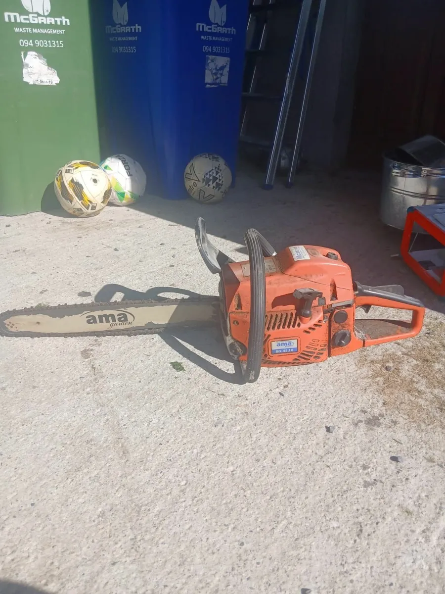 Chainsaw