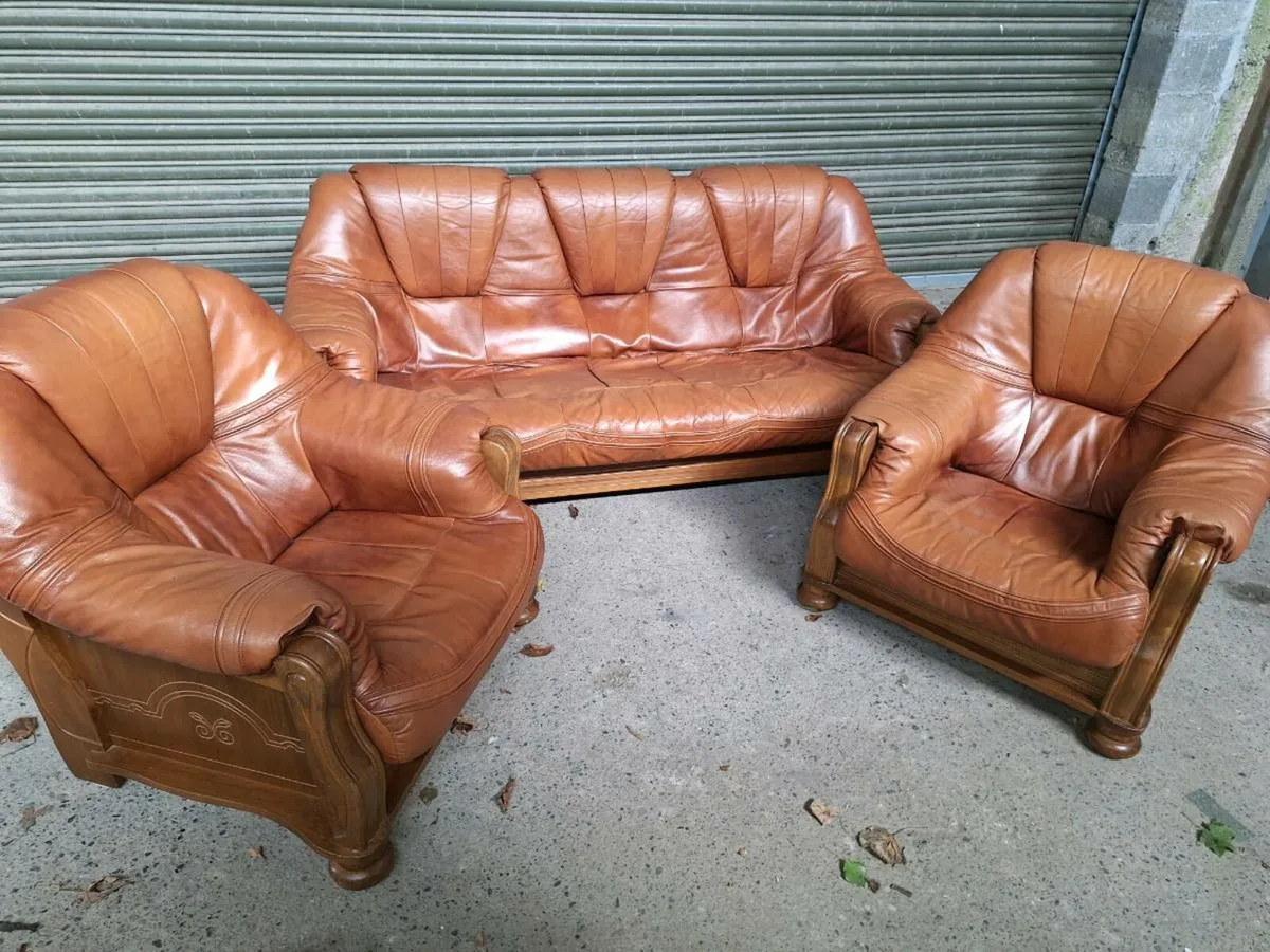 Brown leather sofa with 2 armchairs (DELIVERY) - Image 1