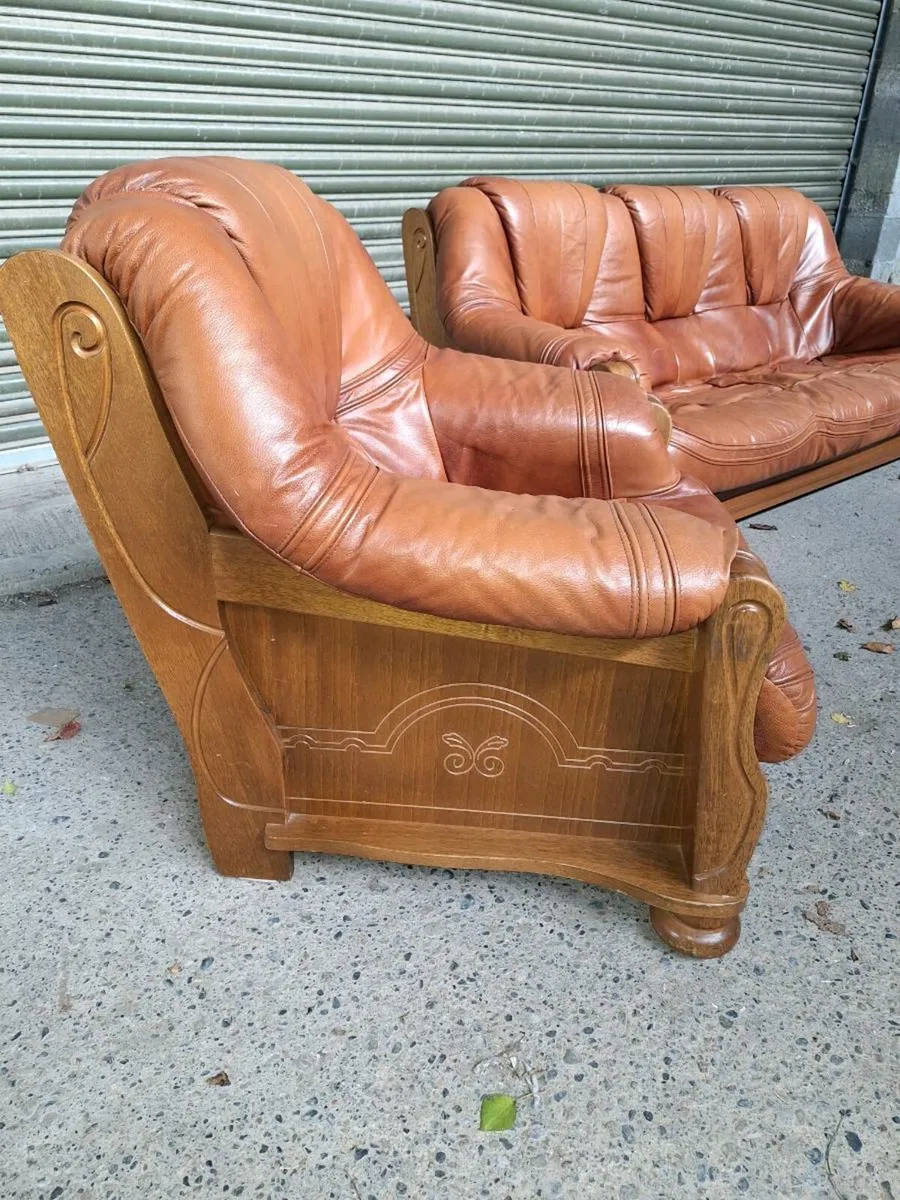 Brown leather sofa with 2 armchairs (DELIVERY) - Image 2