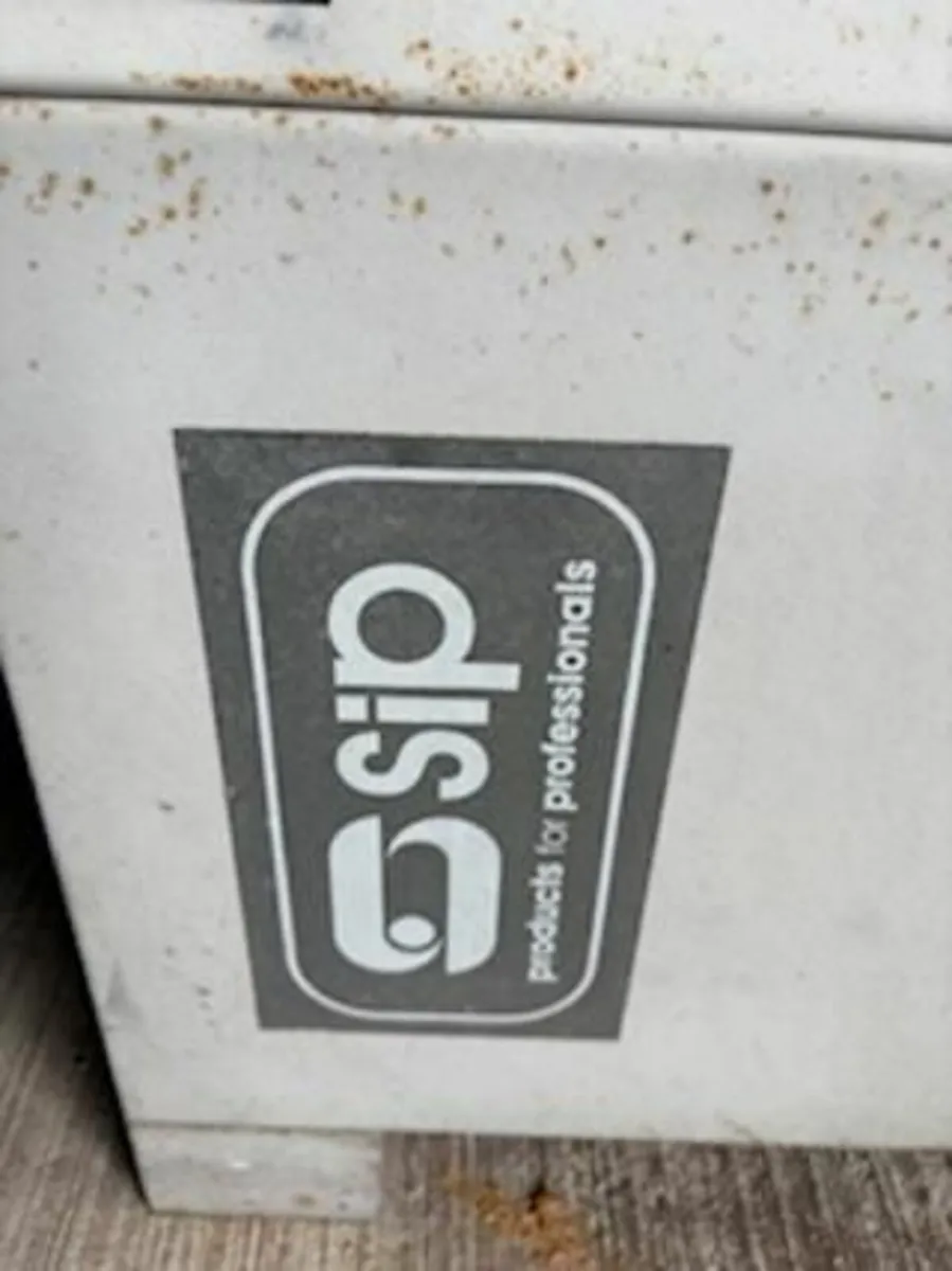 Table Saw - Image 3