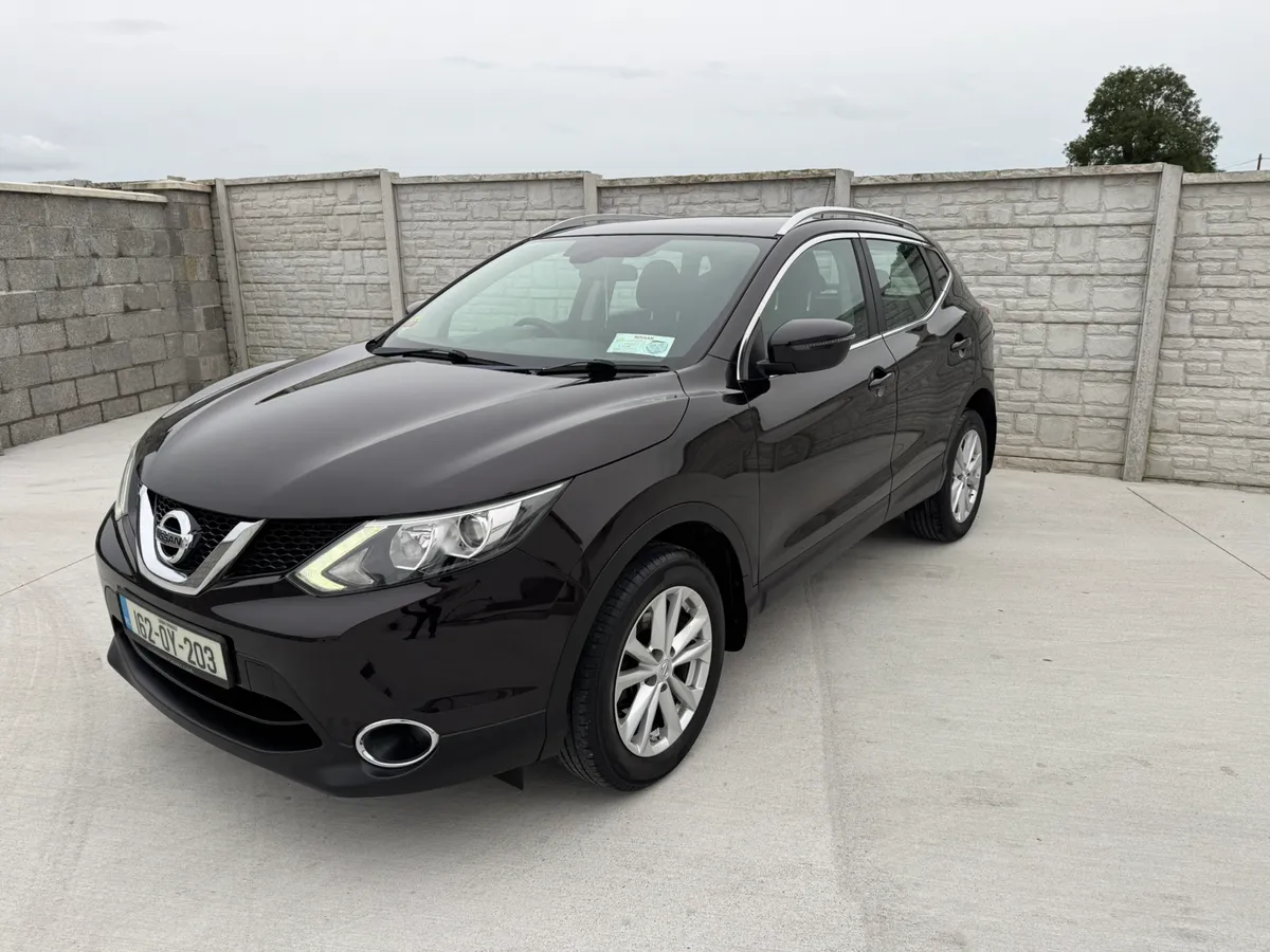162 Nissan Qashqai 1.5 Diesel Panoramic Roof - Image 3