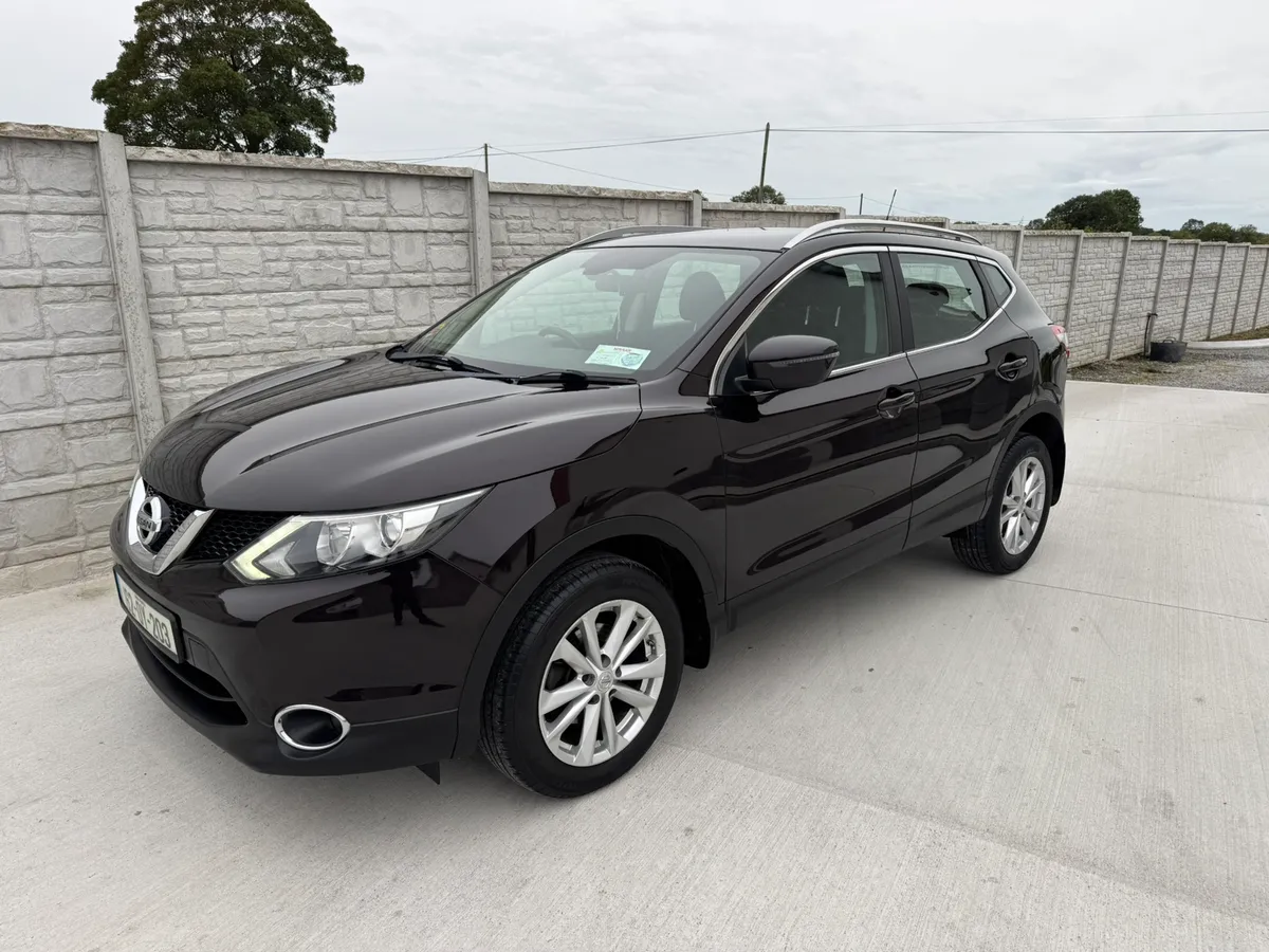 162 Nissan Qashqai 1.5 Diesel Panoramic Roof - Image 4