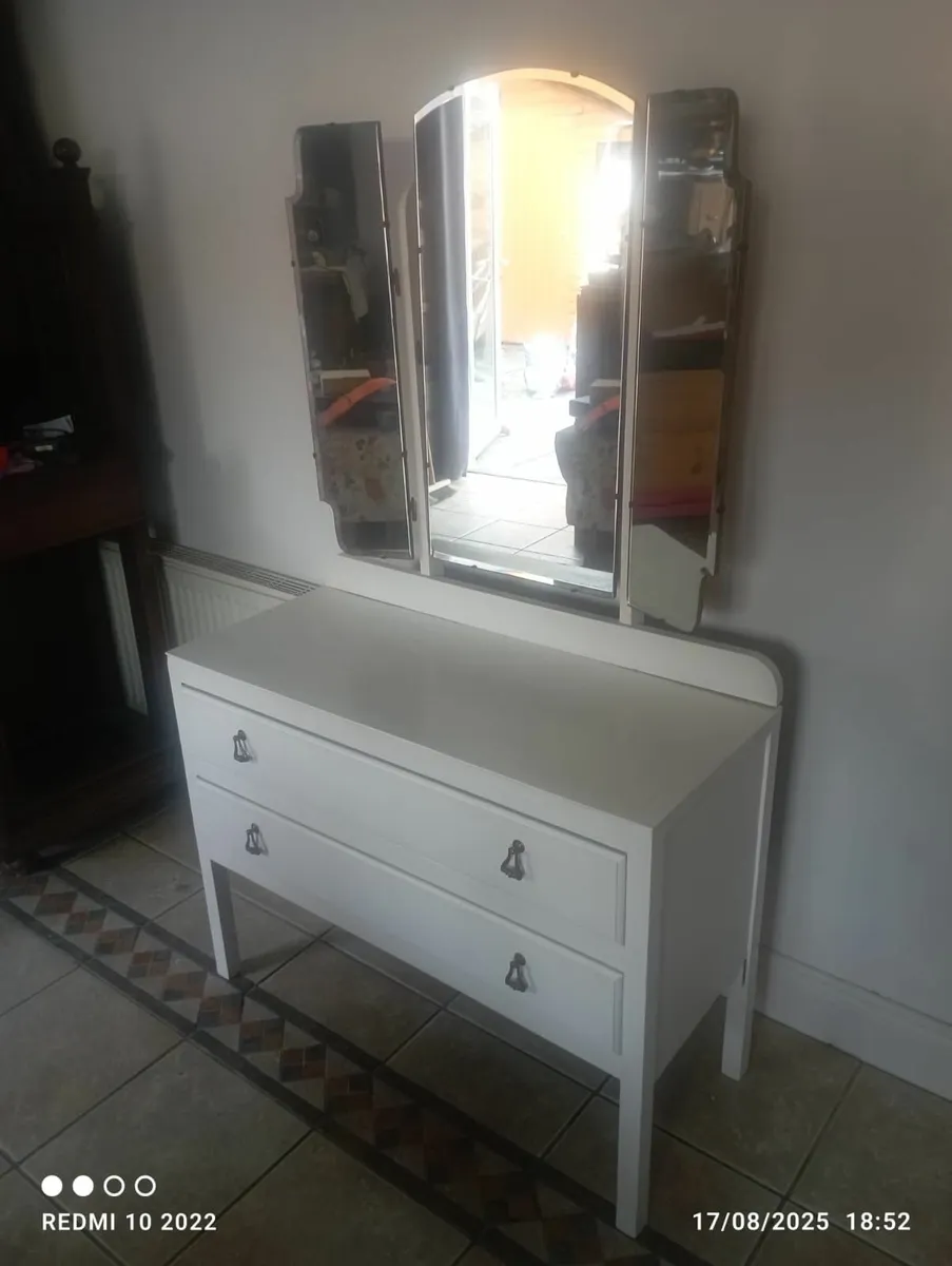 Vintage Painted Oak Dresser With Triple Mirror - Image 1