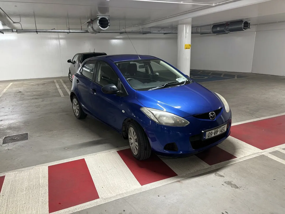 Mazda 2 very low km - Image 3