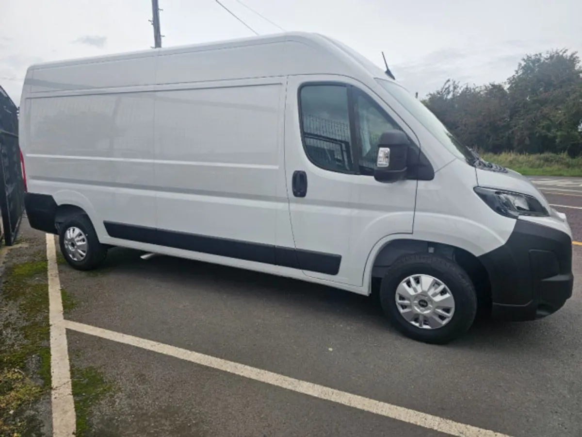 Citroen Relay 2.2 Litre Diesel - Image 1