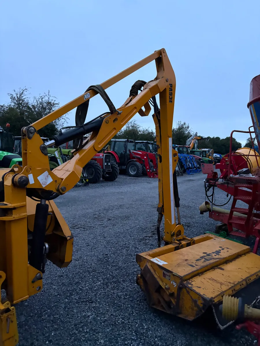 McConnell Hedgecutter - Image 2