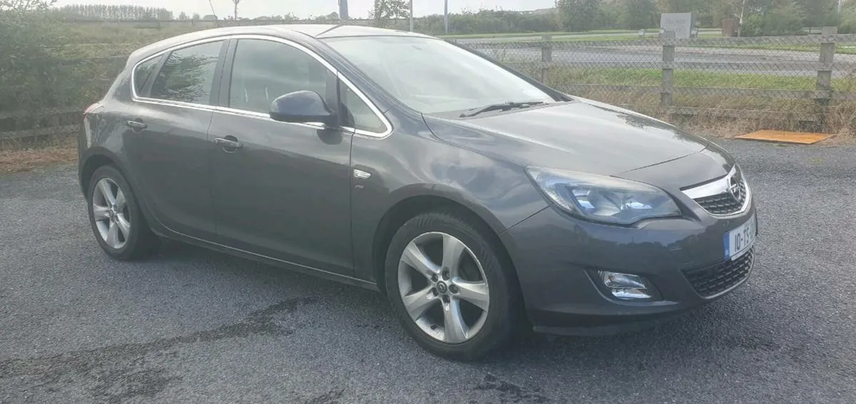 Opel astra 1.4 petrol - Image 2