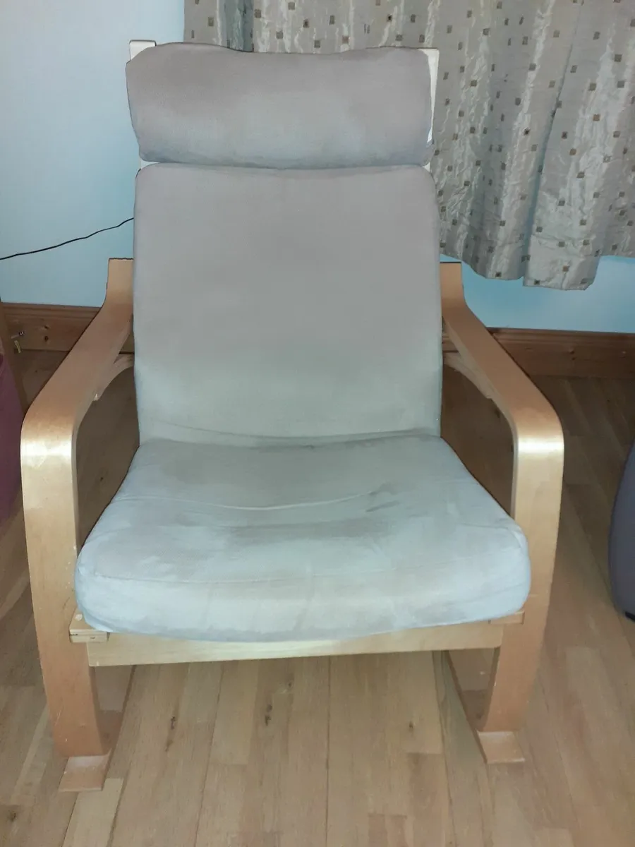 Save €100 - Rocking Chair (castlemaine) - Image 2