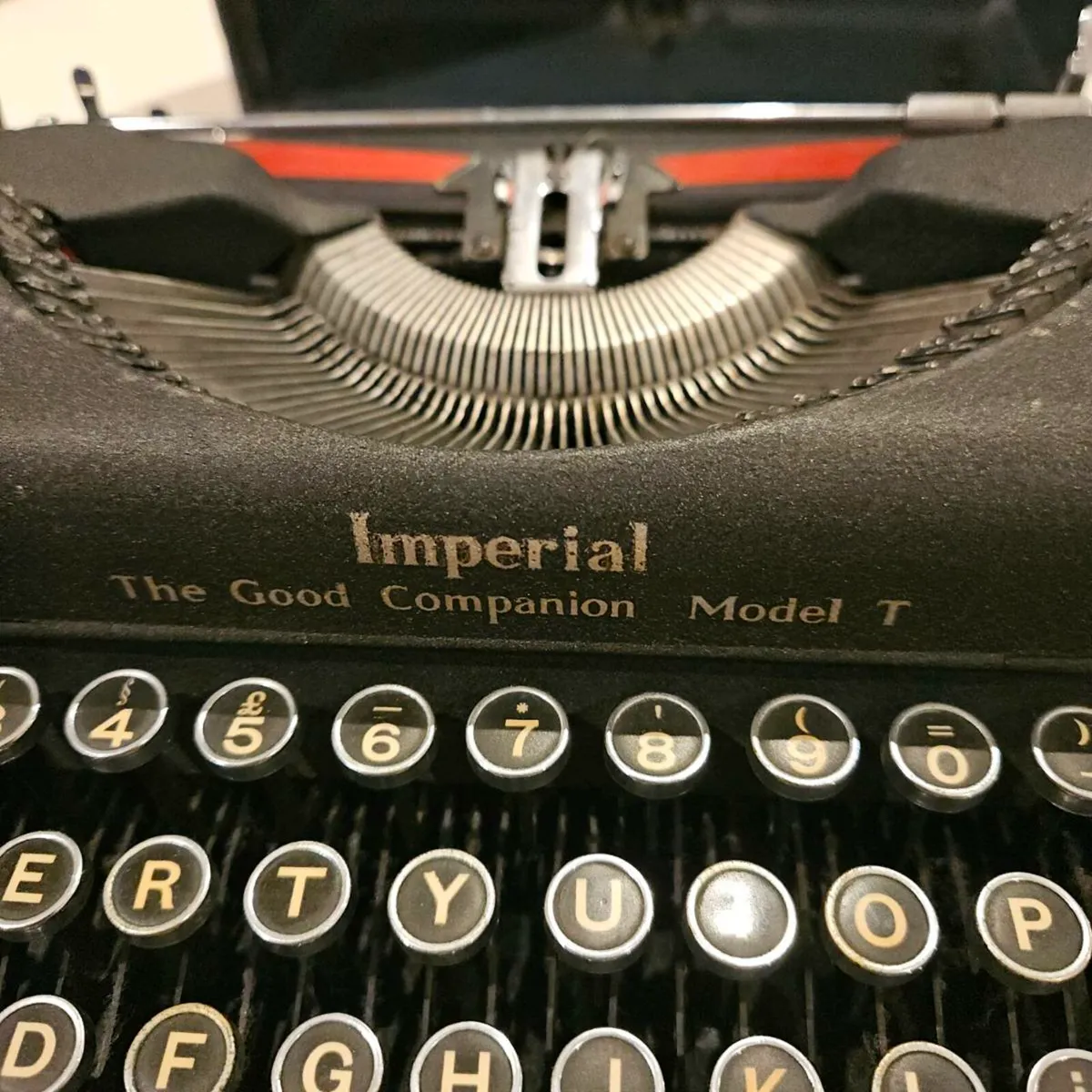 Imperial typewriter - Image 3