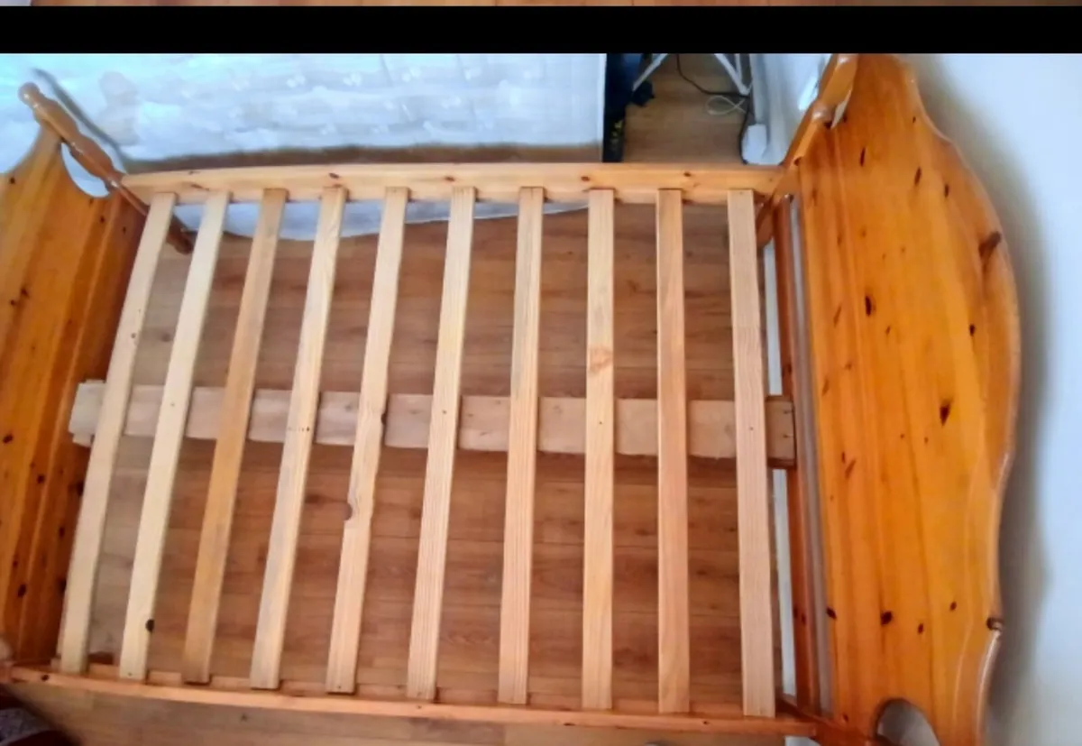 Double bed - Image 4