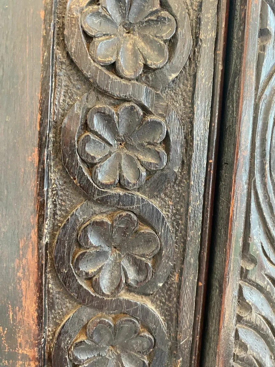 Antique Large Oak 7ft Corner Cabinet - Image 4