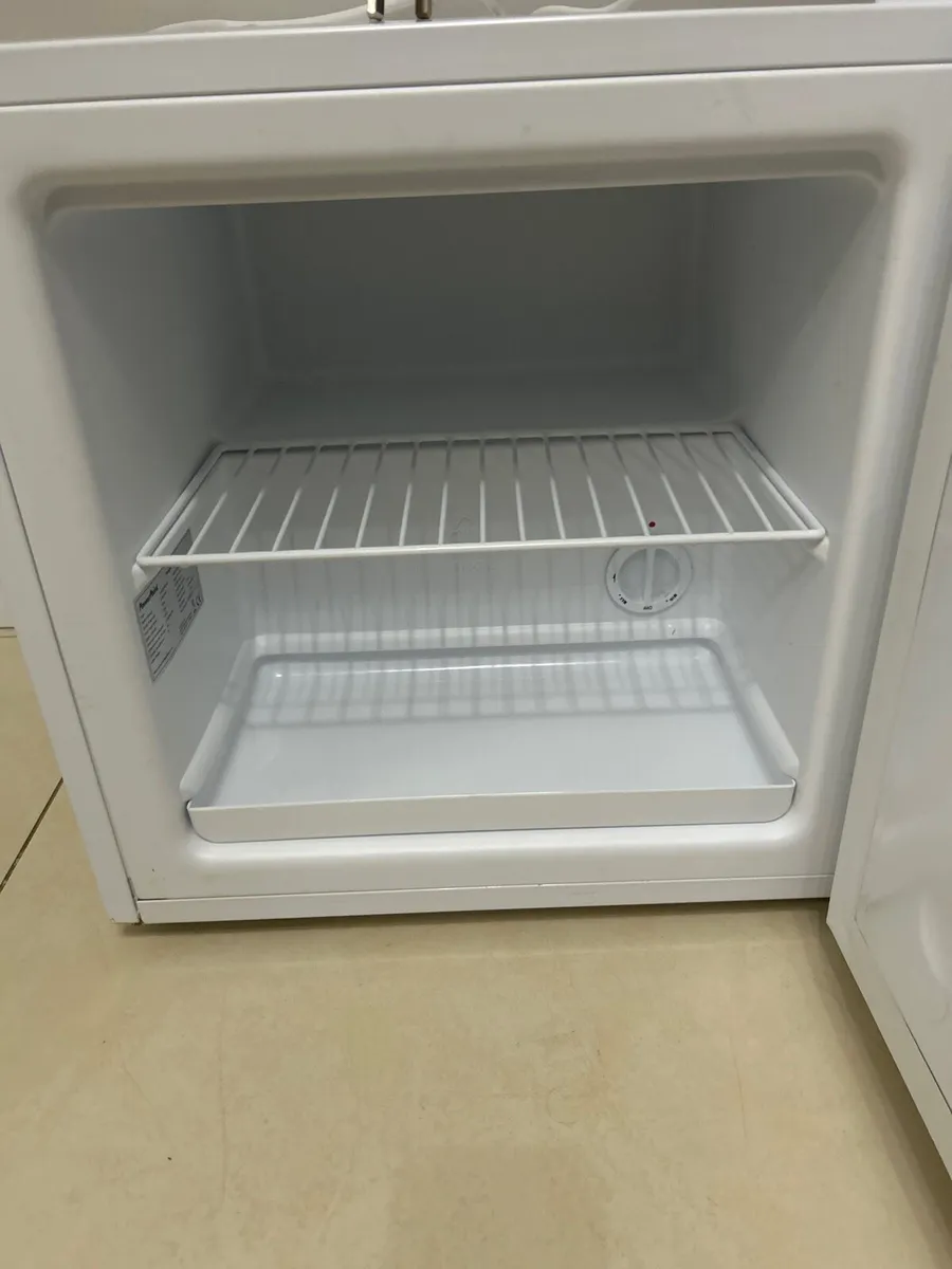 Freezer - Image 2