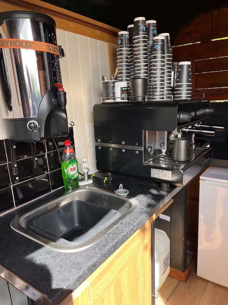 Coffee trailer - Image 4