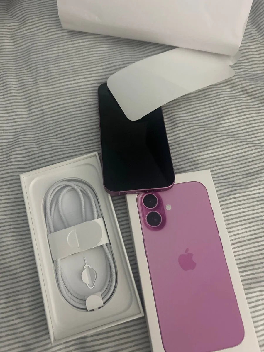 iPhone 16 - Image 2