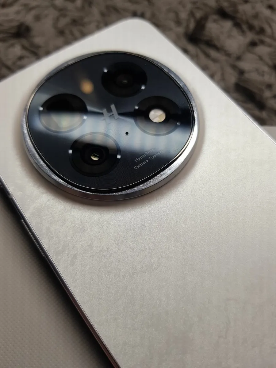 OPPO find n5 - Image 2