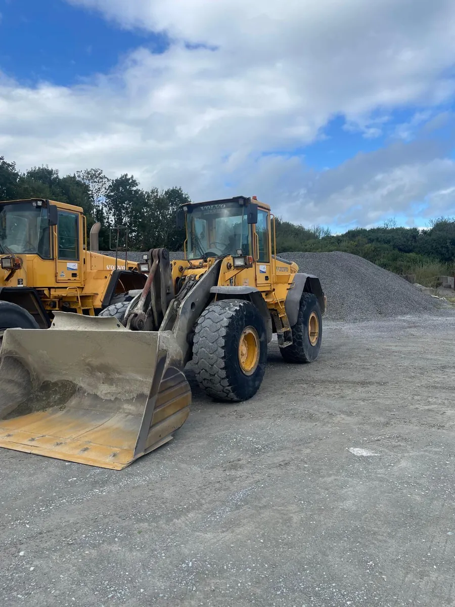 Volvo L120E - Image 1