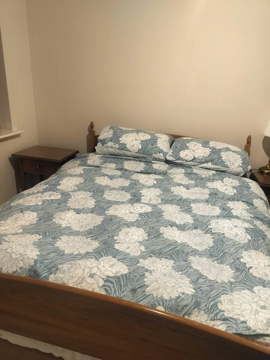 Furniture - Image 4
