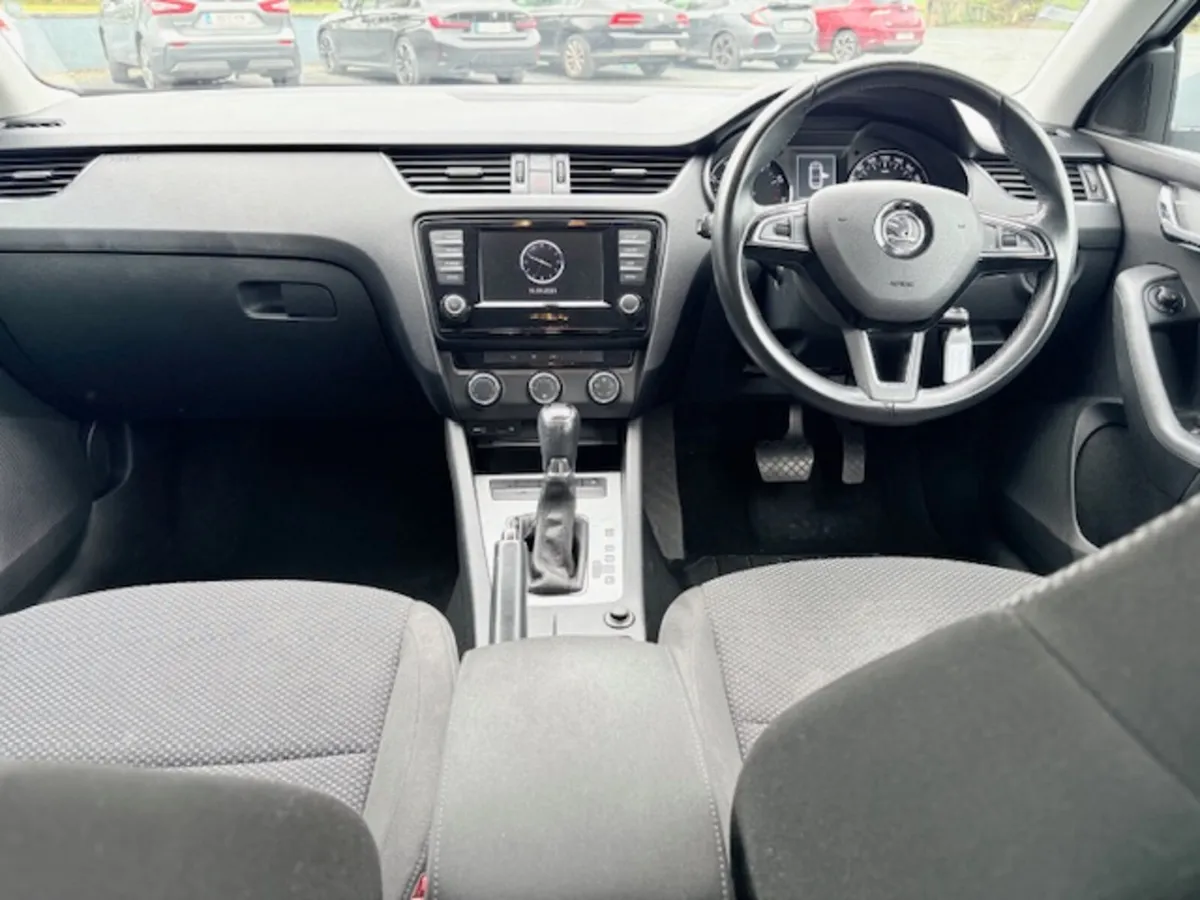Skoda Octavia 2017 - Image 4