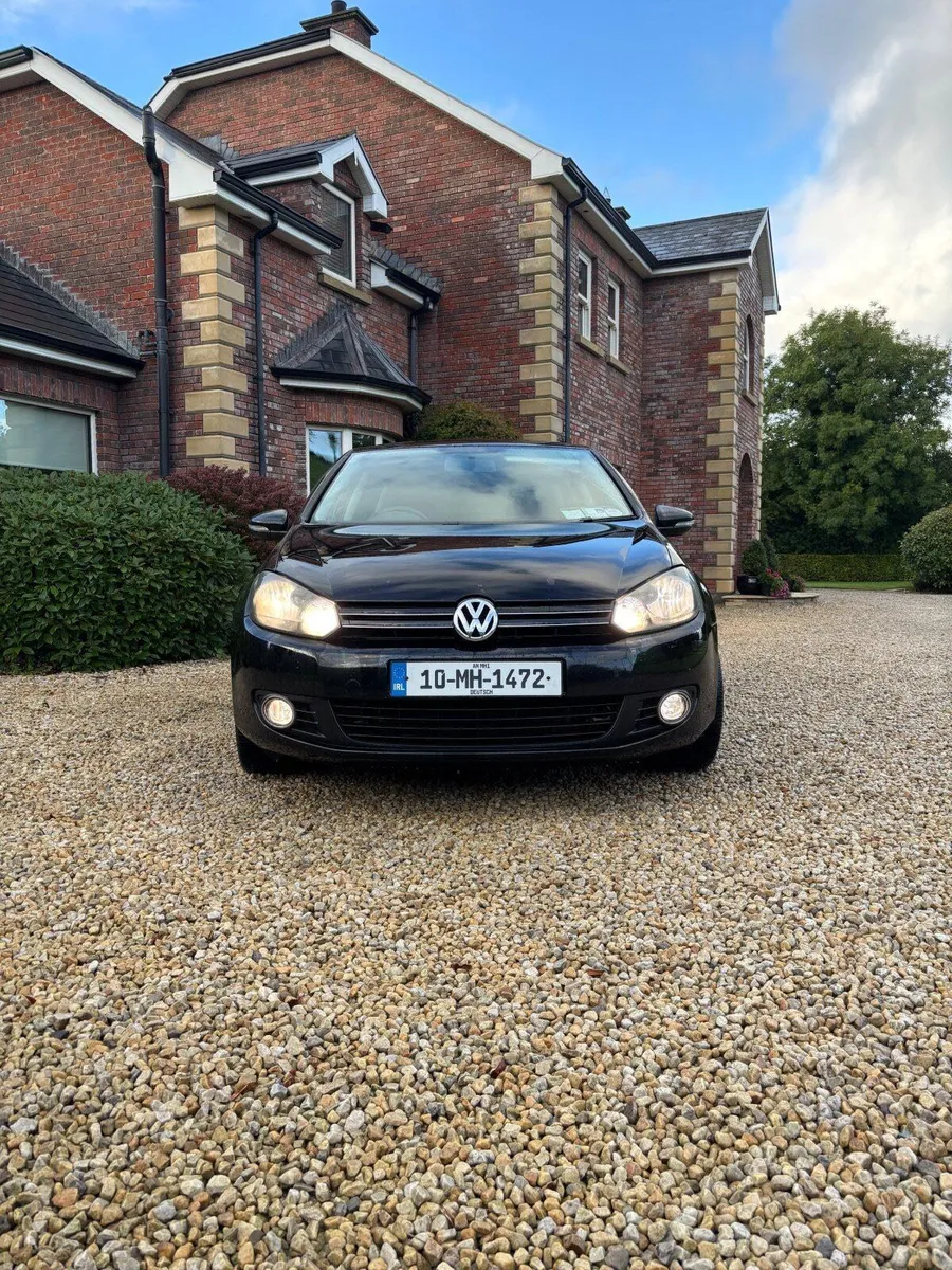 Volkswagen Golf 2010 - Image 2