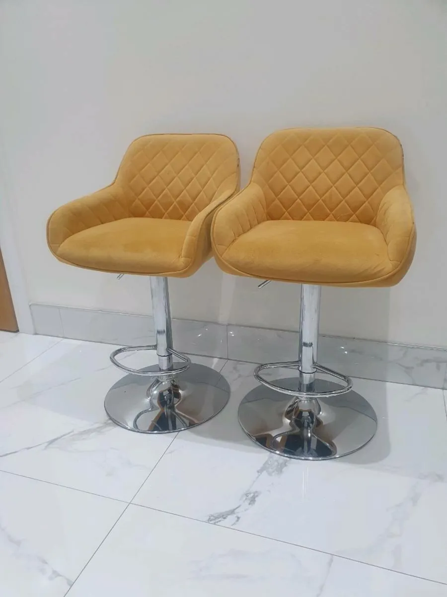 Two breakfast chairs / bar stools FREE - Image 1