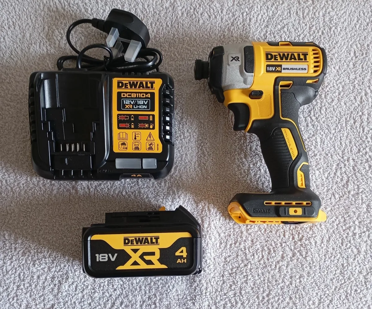DeWalt dcf887