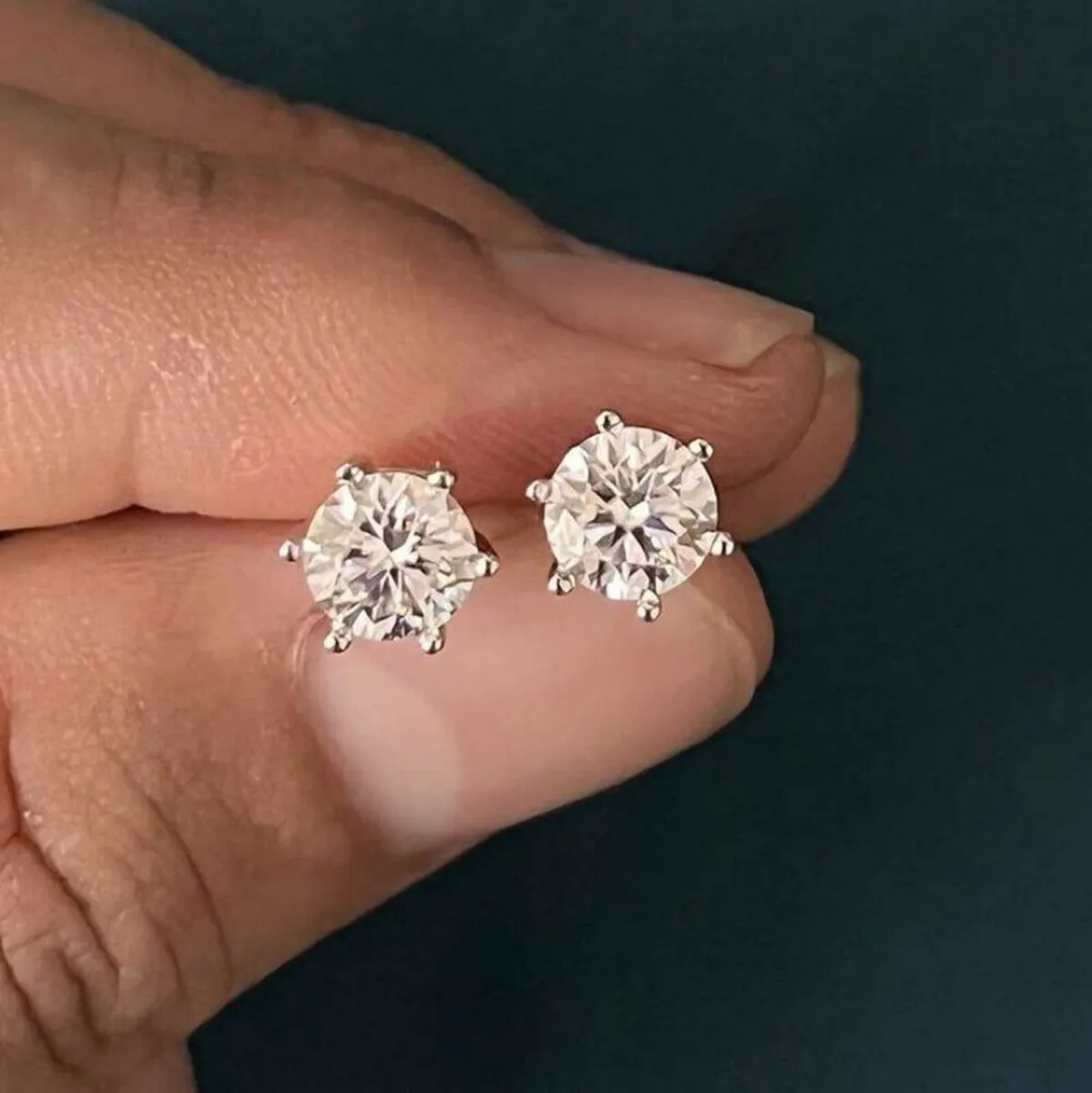 Vintage Silver/Sapphire Solitaires - Image 1