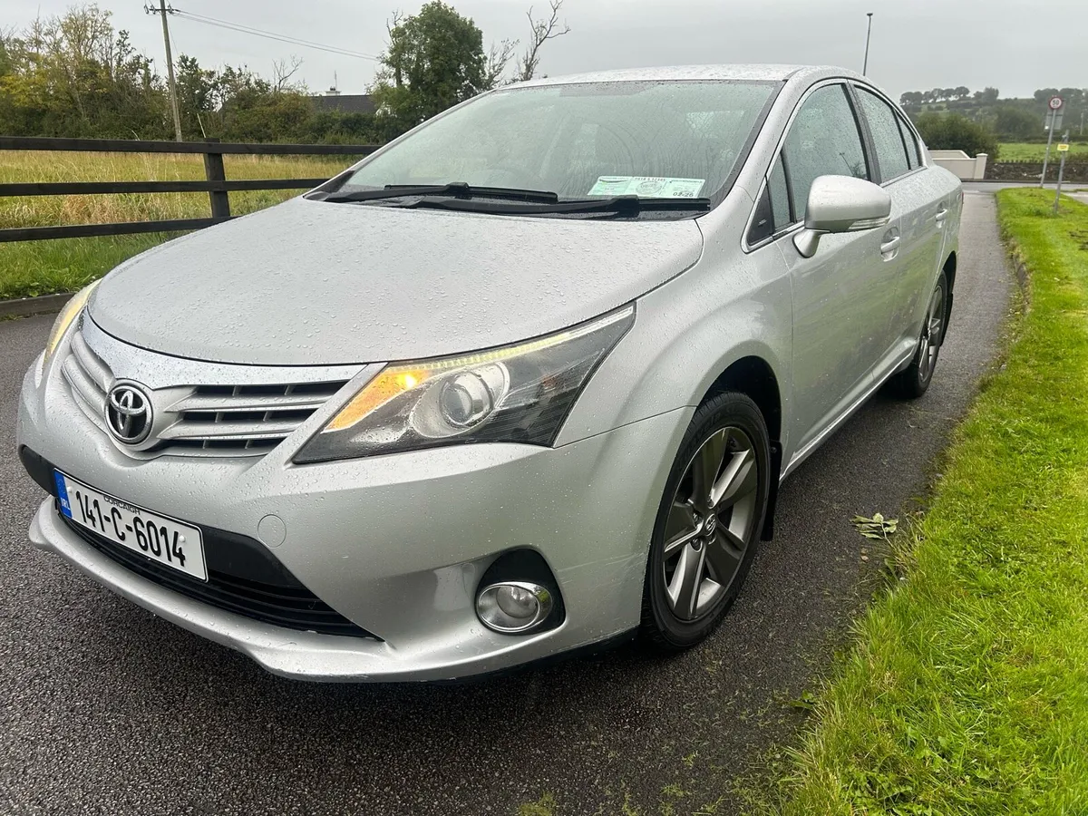 Toyota Avensis 2014 NCT 03/26 - Image 2