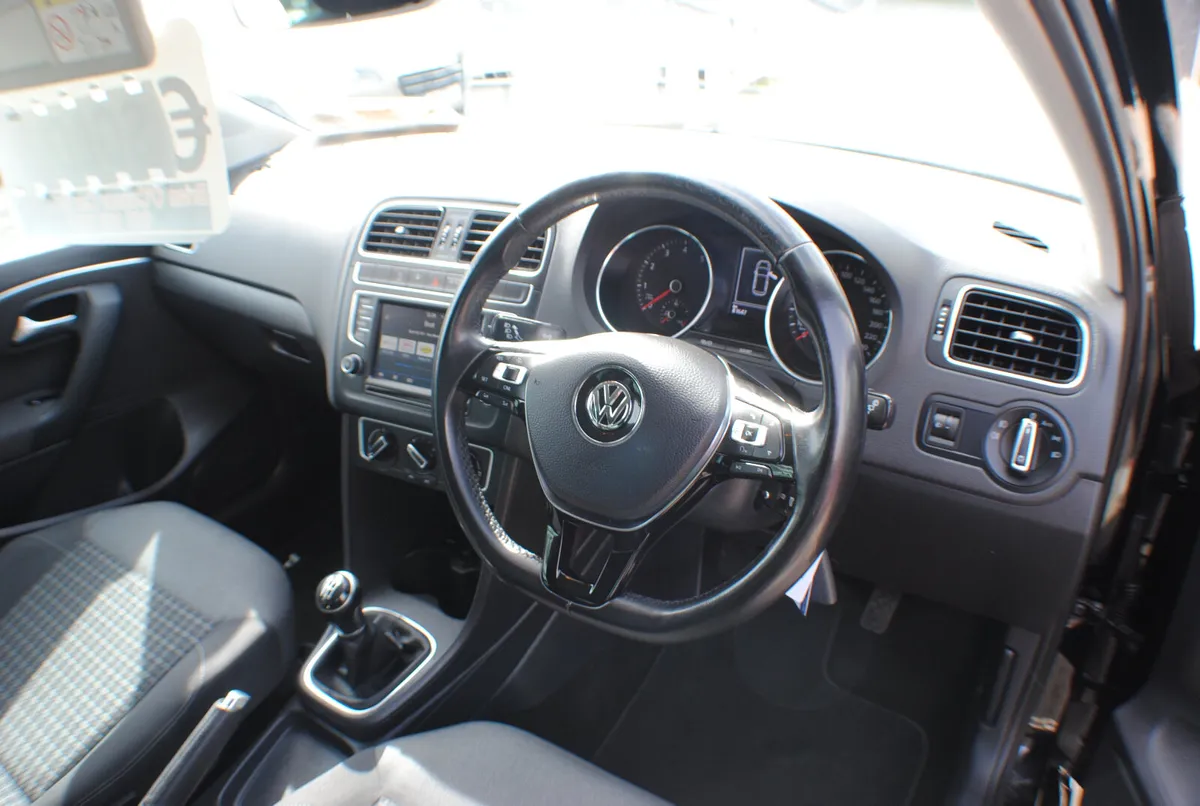 Volkswagen Polo 2017 1.0 Petrol 5dr - Image 3