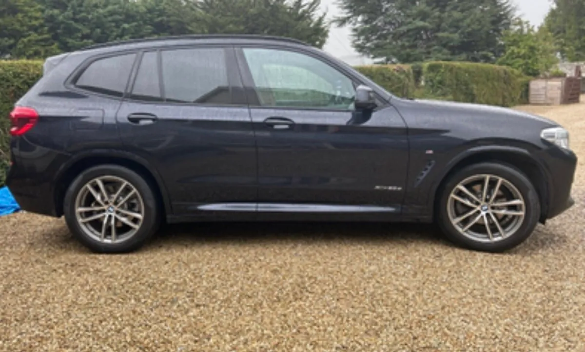 Car - Image 1