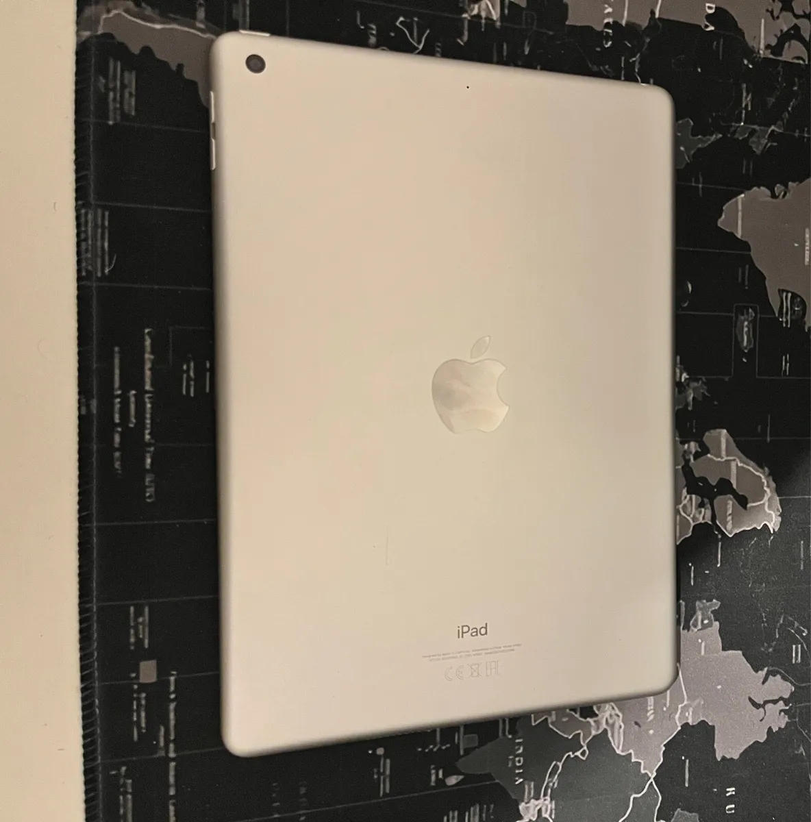 iPad - Image 2