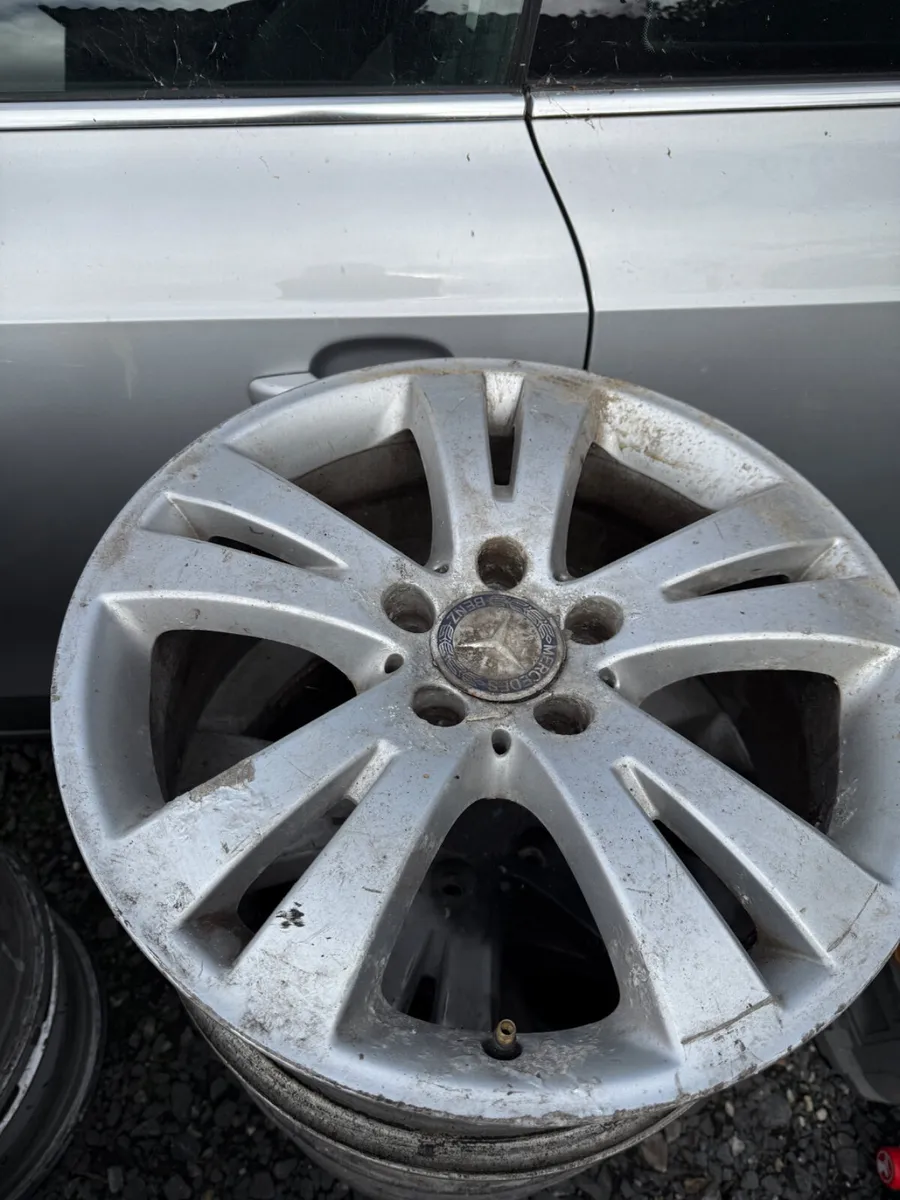 Genuine Mercedes 17 Inch - Image 1