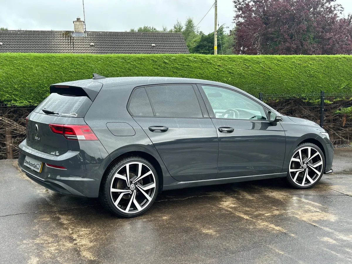 21Volkswagen Golf  1.5 tsi  Petrol  €19850 inc Vrt - Image 4