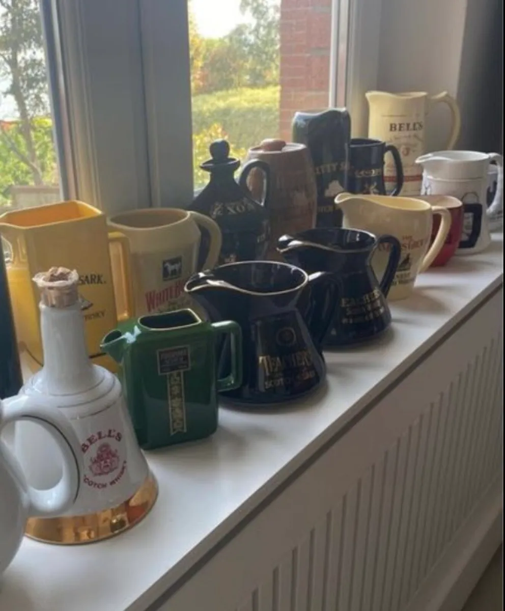 Ceramic Bar Collectables (33) - Image 1