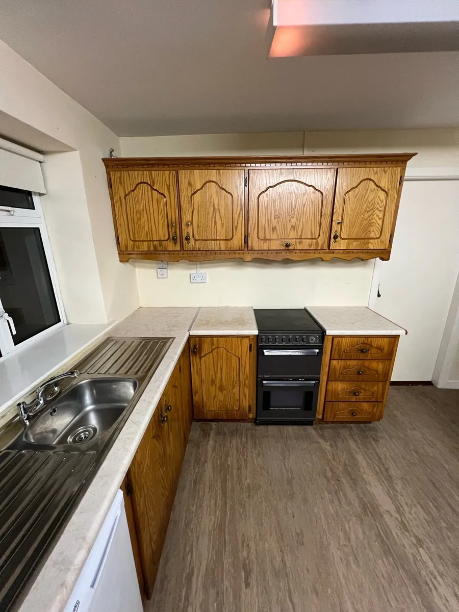 Kitchen units - Image 3