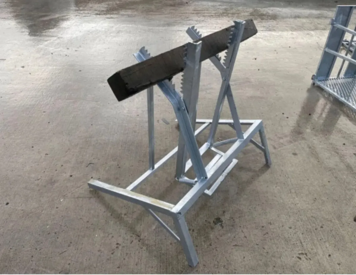 LOG HOLDER - £170 **** - Image 4