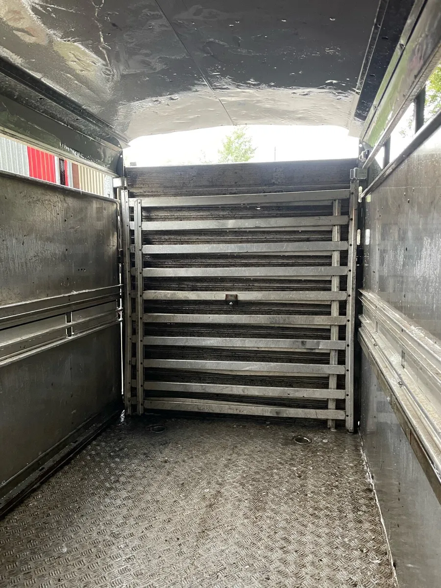 Ifor Williams livestock trailer - Image 3