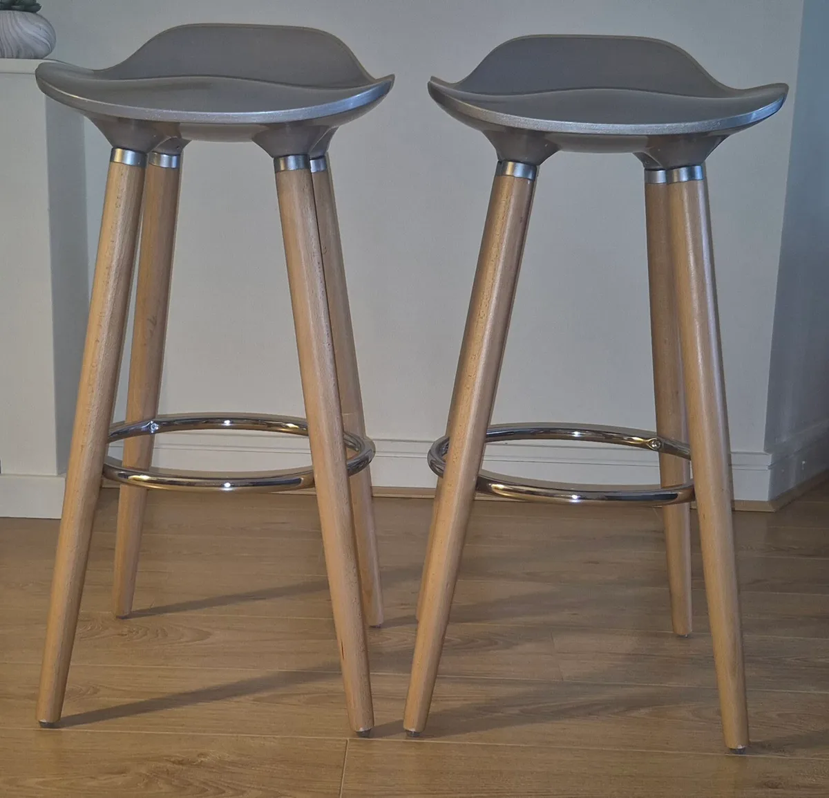 Pair of Stools - Image 1