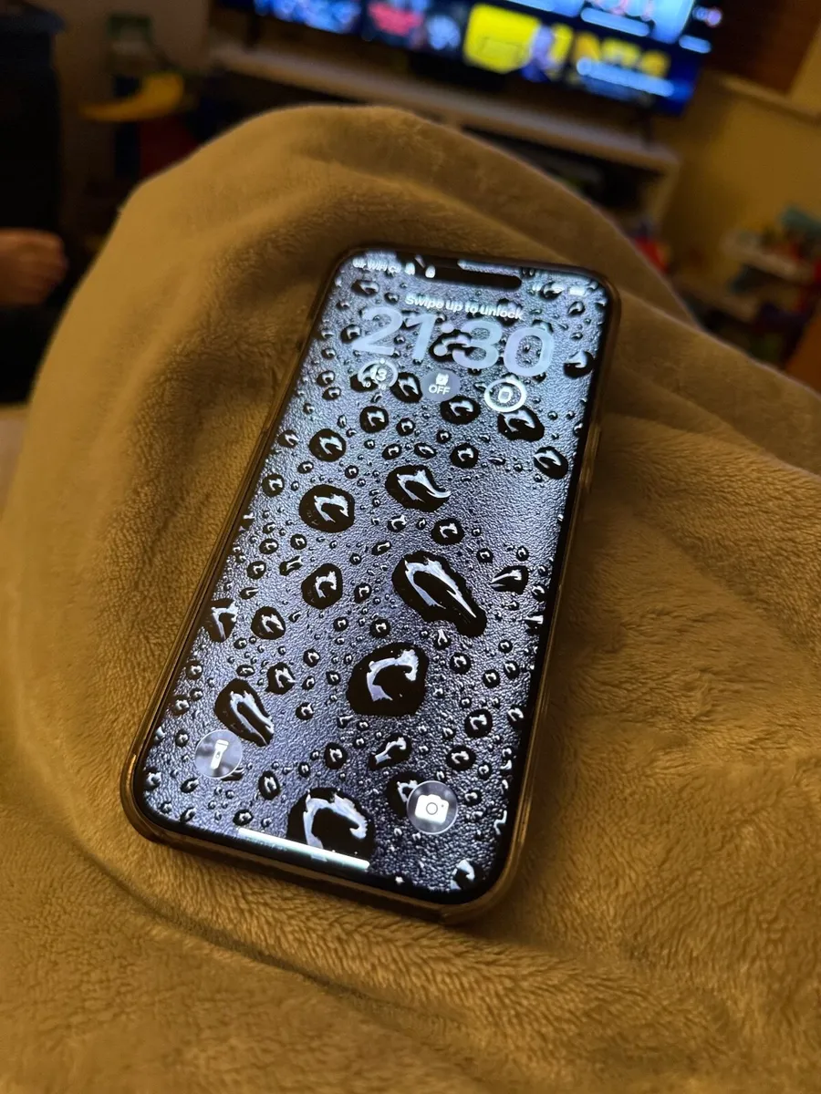 iPhone 15 Pro Max - Image 3