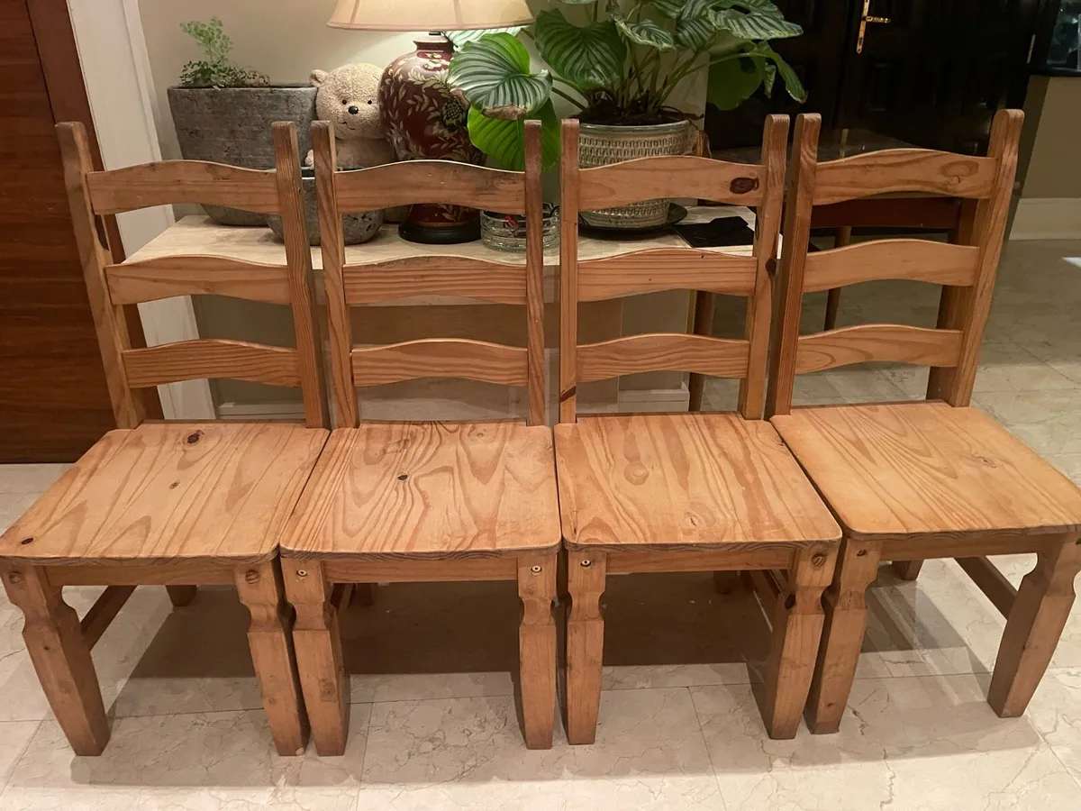 4 x Farmhouse Style Wooden Kitchen Dining Chairs - Image 1