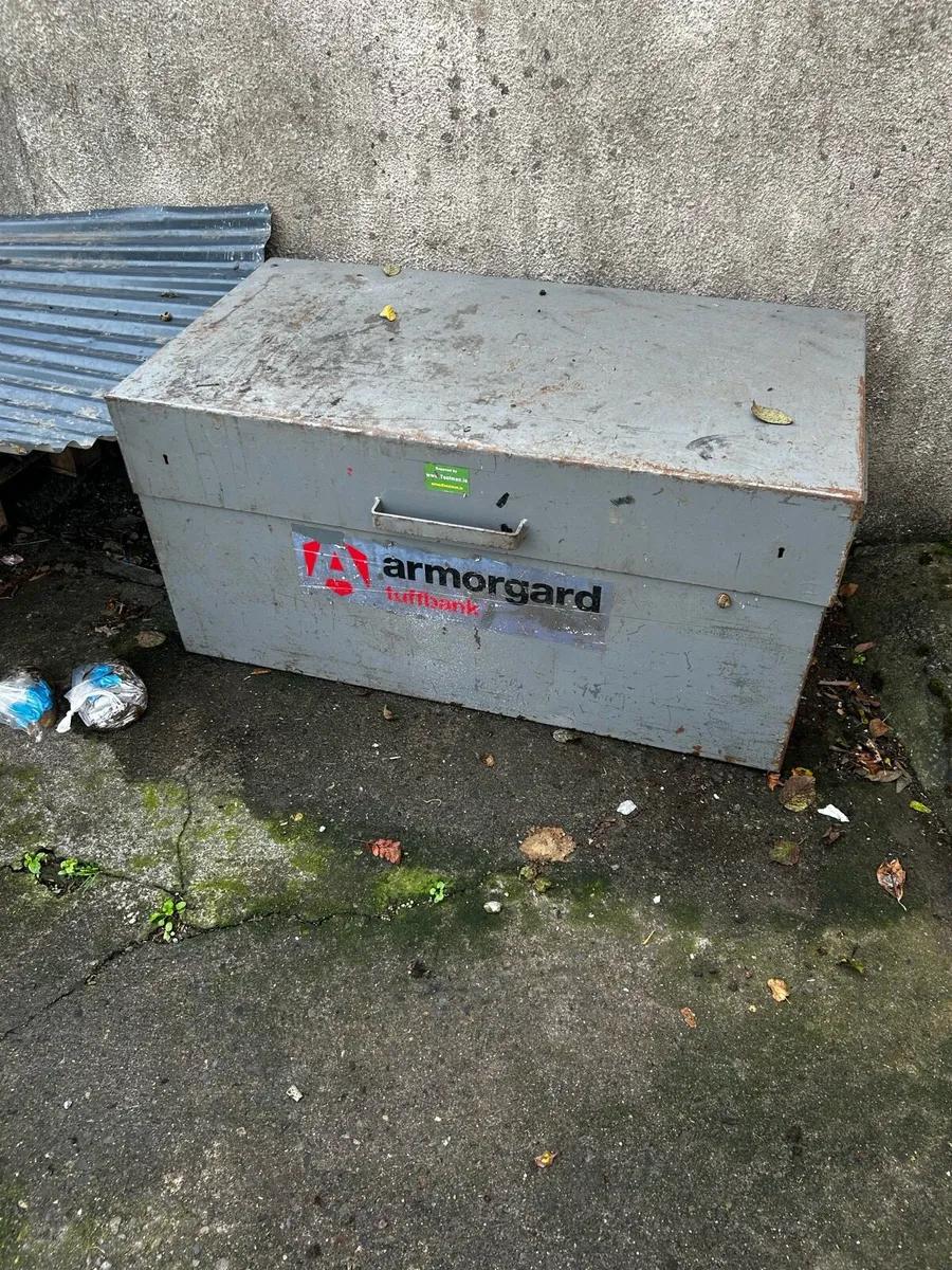 Large armogard tool/site box  1200/665 - Image 3