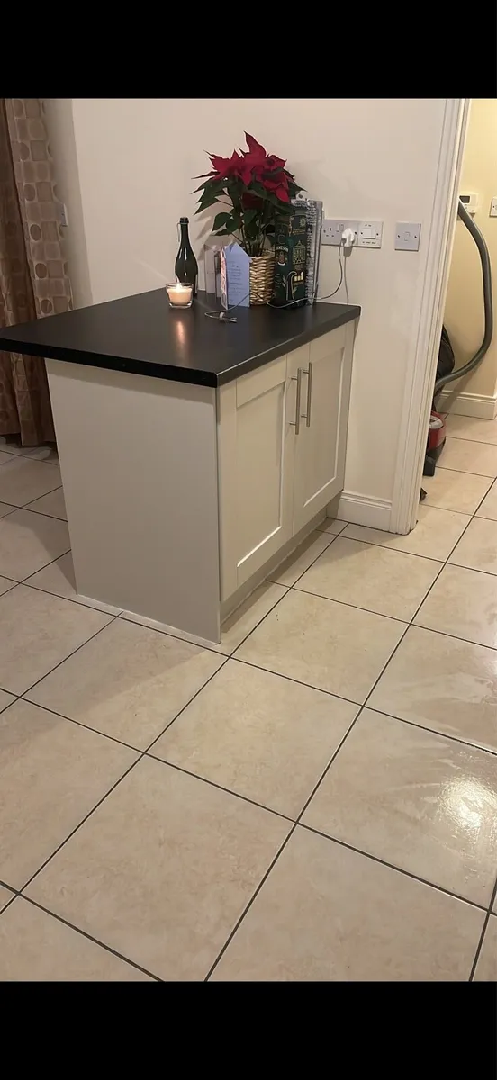 Kitchen - Image 2
