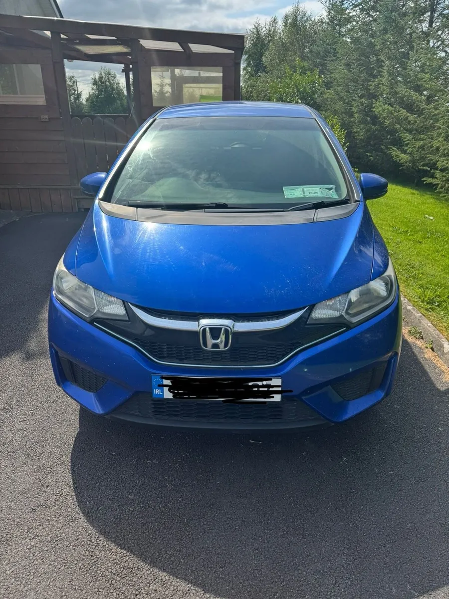 Honda Fit 2016 - Image 2