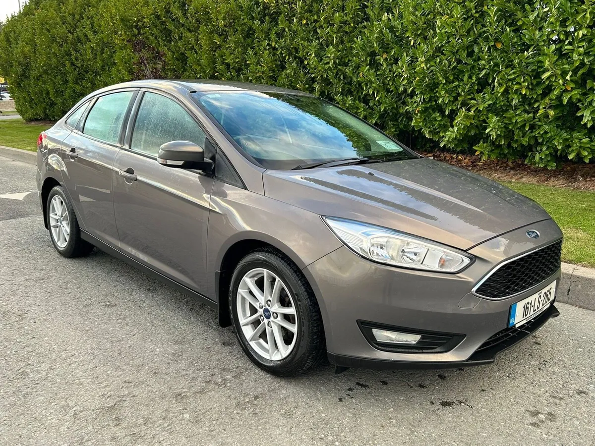 Ford focus saloon Nct 12-26 - Image 3